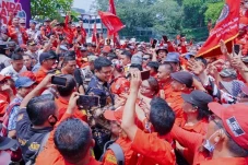 Perkenankan Jemaat GEKI...