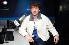 Charlie Puth Gelar Konser...