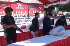 Bongkar Penyelundupan...