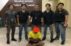 Perkosa Anak Kandung...
