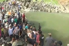 Memilukan! 3 Remaja...
