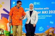 Bersama Putri Ariani...