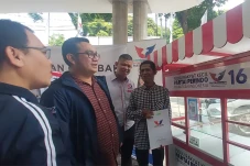 Partai Perindo Bagikan...