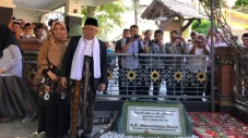 Wapres Bertolak ke Uzbekistan,...