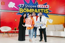 Raffi Ahmad dan Fuji...