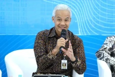 Ganjar Didapuk Jadi...