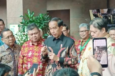 Soal Proposal Perdamaian...