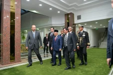 Kenang Sejarah Hubungan...
