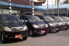 400 Kendaraan Dinas...