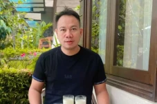 Vicky Prasetyo Siap...