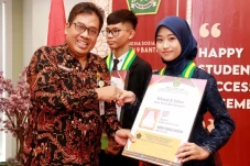 Keren! 2 Siswa MTsN...