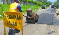 Pemda KBB Hanya Perbaiki...