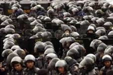 4.508 Aparat Gabungan...