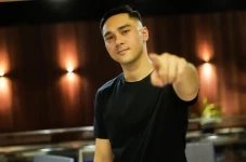 Bintangi Sinetron Cinta...