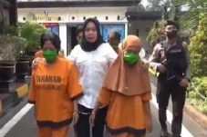 Keterlaluan! Gadis Belia...
