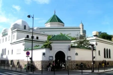 Arsitektur Masjid Perancis,...