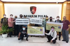 Bareskrim Tetapkan 2...