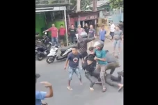 Heboh! Polisi Tangkap...