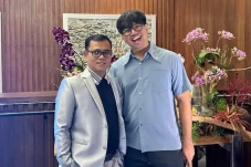 Faisal dan Dewi Zuhriati...
