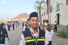 Belum Genap 40 Waktu,...