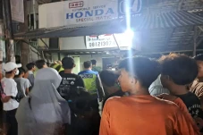 Pemilik Bengkel di Ciputat...