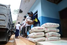 KST Jatim Salurkan Bantuan...