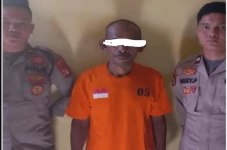 3 Tahun Jadi Buronan,...
