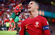 Portugal Hancurkan Bosnia-Herzegovina...