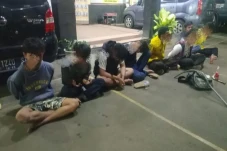 Bikin Resah Warga, 5...
