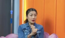 Pisah Rumah dengan Ari...
