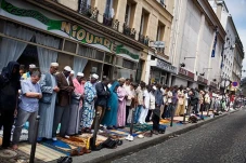 Ini Mengapa Muslim Prancis...