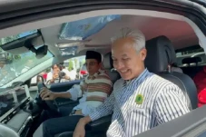 TGB Sopiri Ganjar Pranowo,...