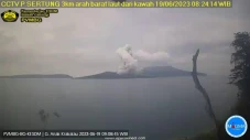 Gunung Anak Krakatau...