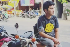 Aldi Taher Curhat Teleponnya...