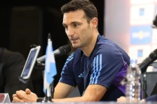 Mengapa Pelatih Argentina...