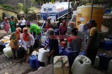 El Nino Meningkat Lebih...