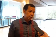Kantongi Pendapatan...