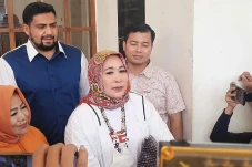 Jenny Rachman Bongkar...