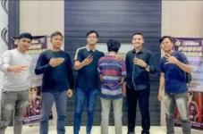 Cabuli Gadis di Bawah...