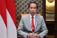 Jokowi Resmi Cabut Status...