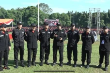 Didampingi Jenderal...