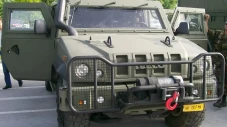 Swedia Beli 3.000 Kendaraan...