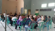 Terganggu Pengeras Suara...