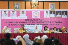Istri Gubernur Sumut...