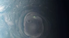 Cahaya Hijau Misterius...