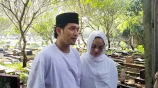 Sang Ayah Meninggal...