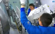 Astronot China Pasang...