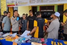 3 Kali Ditembak dan...
