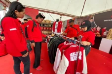 Bulan Bung Karno, Saga...