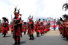 Asal Usul Kota Manado,...